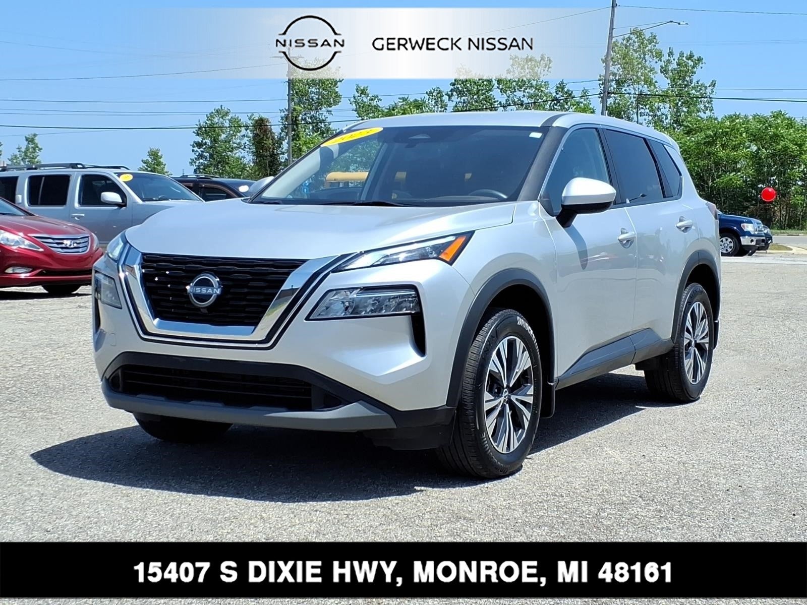 2023 Nissan Rogue SV