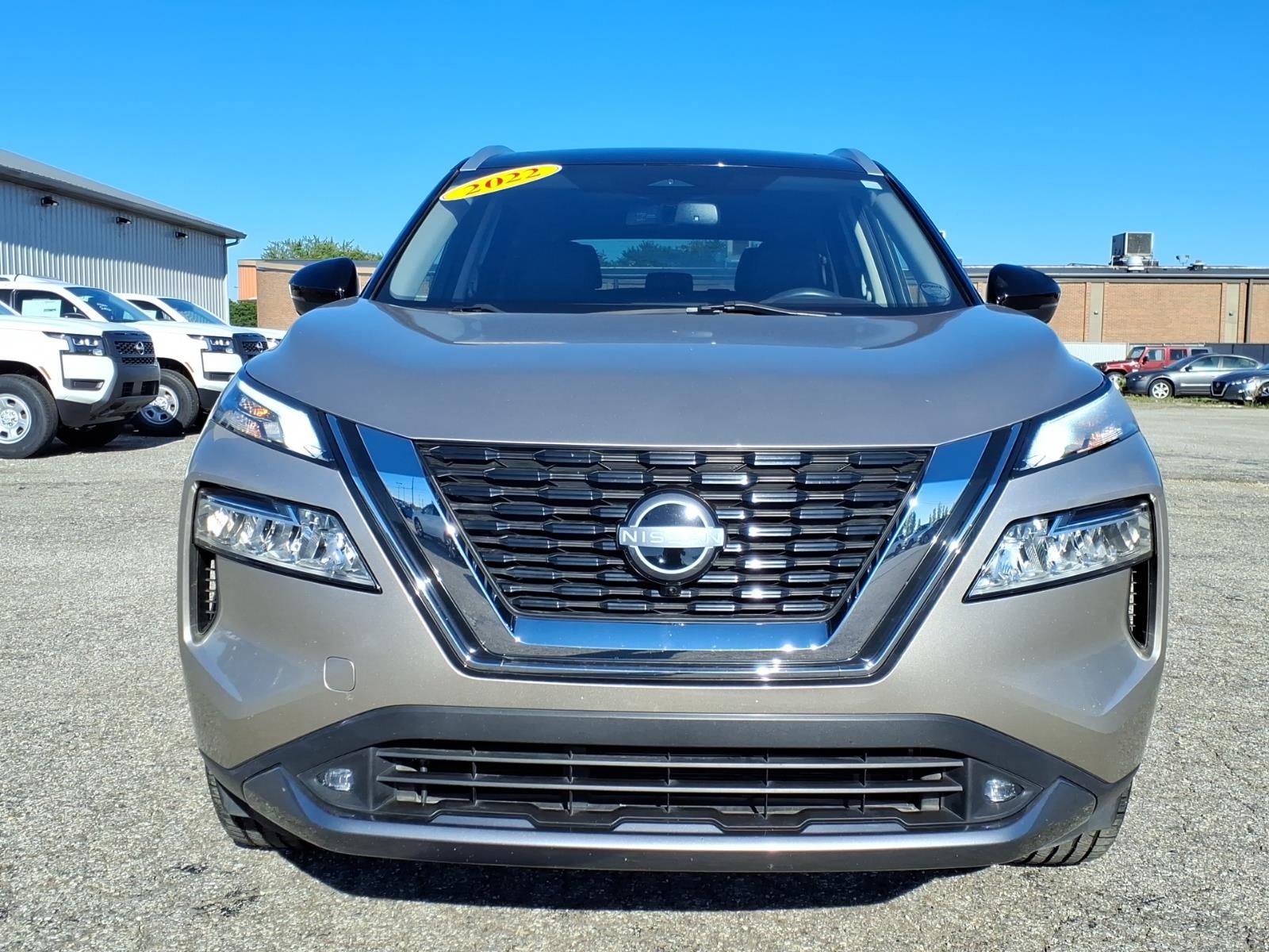 2022 Nissan Rogue SL